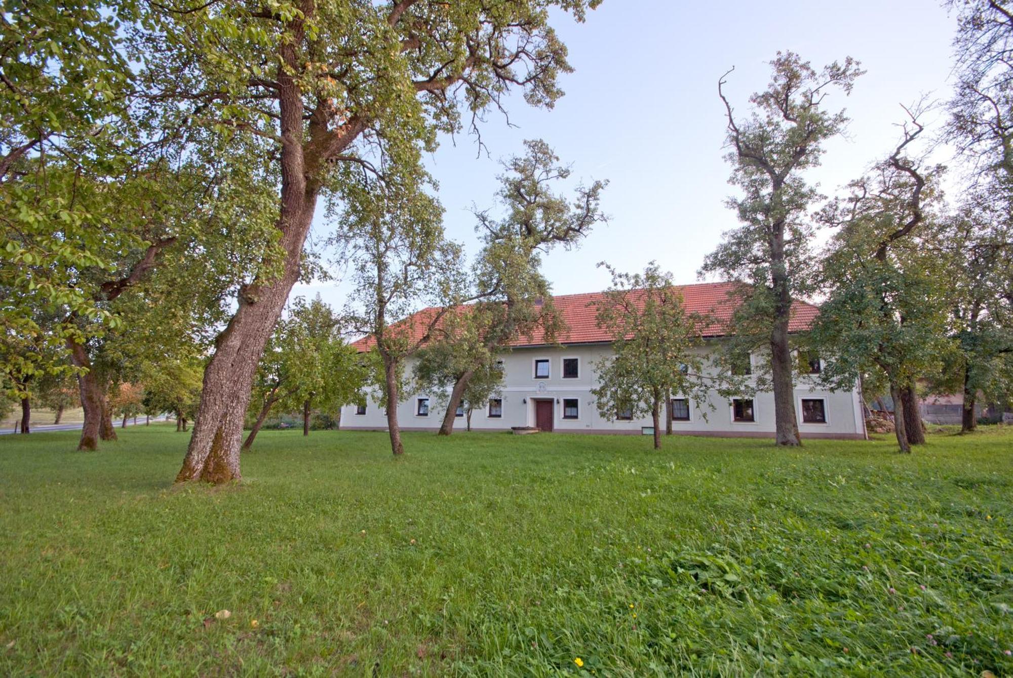 Landhaus Essl Dietach Exterior foto